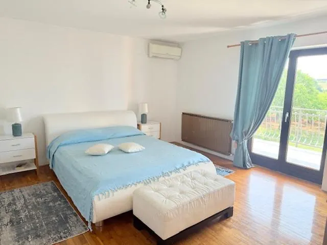 Apartament Villa Tina Novigrad